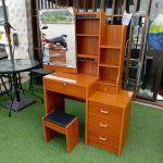 Modern Dressing Table With Sliding Mirror - Image 7