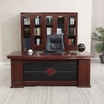 1600mm Executive Desk With Sleek Design