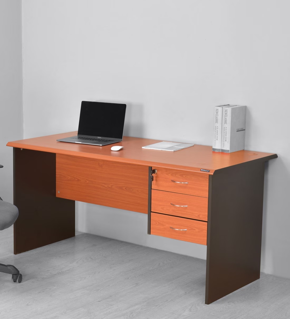 WhatsApp-Image-2023-07-14-at-13.58.23.jpeg 1.4 meters economic office desk (cherry) - Image 1