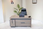 1.8 meters executive office desk