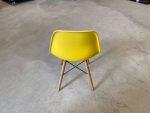 Eames Plastic Dinning Seat - Image 5