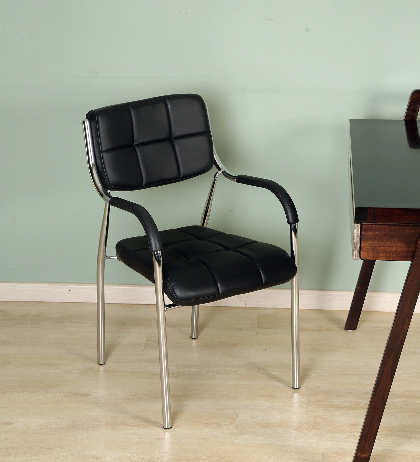 spark-low-back-chair-in-black-colour-by-durian-spark-low-back-chair-in-black-colour-by-durian-daywsc.webp Catalina visitor's seat - Image 1